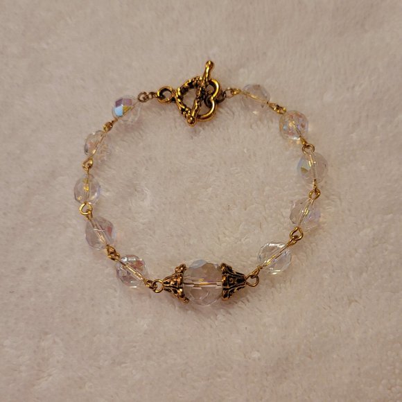 3-Piece Gold Tone Rosary Jewelry Set with Clear Aurora Borealis Glass Beads - Picture 4 of 5